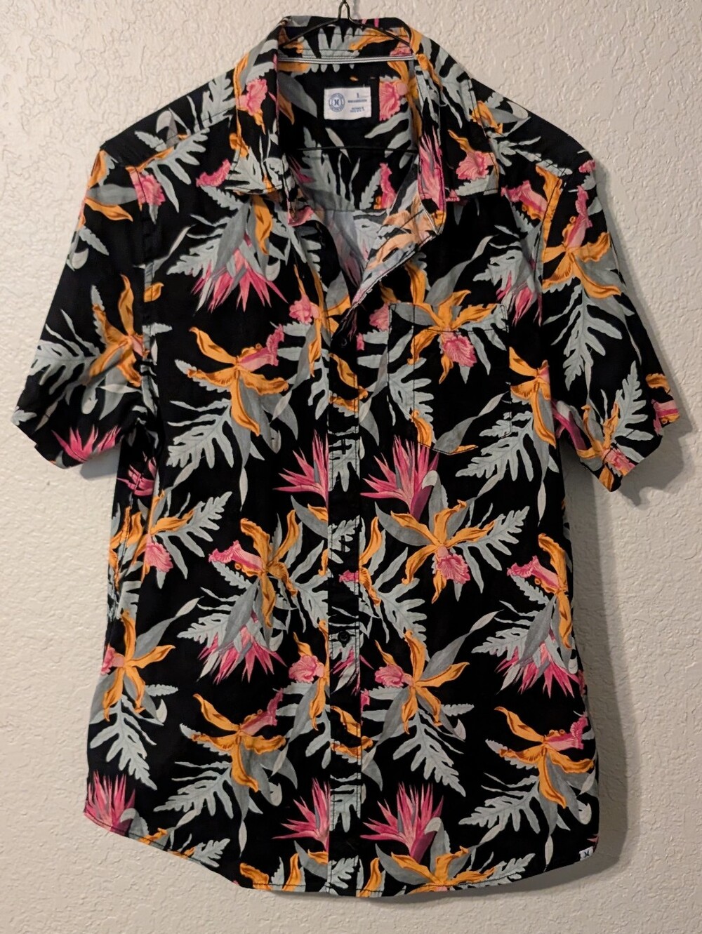 Hurley Black Orange & Pink Tropical Floral Short Sleeve Hawaiian Shirt, Size S